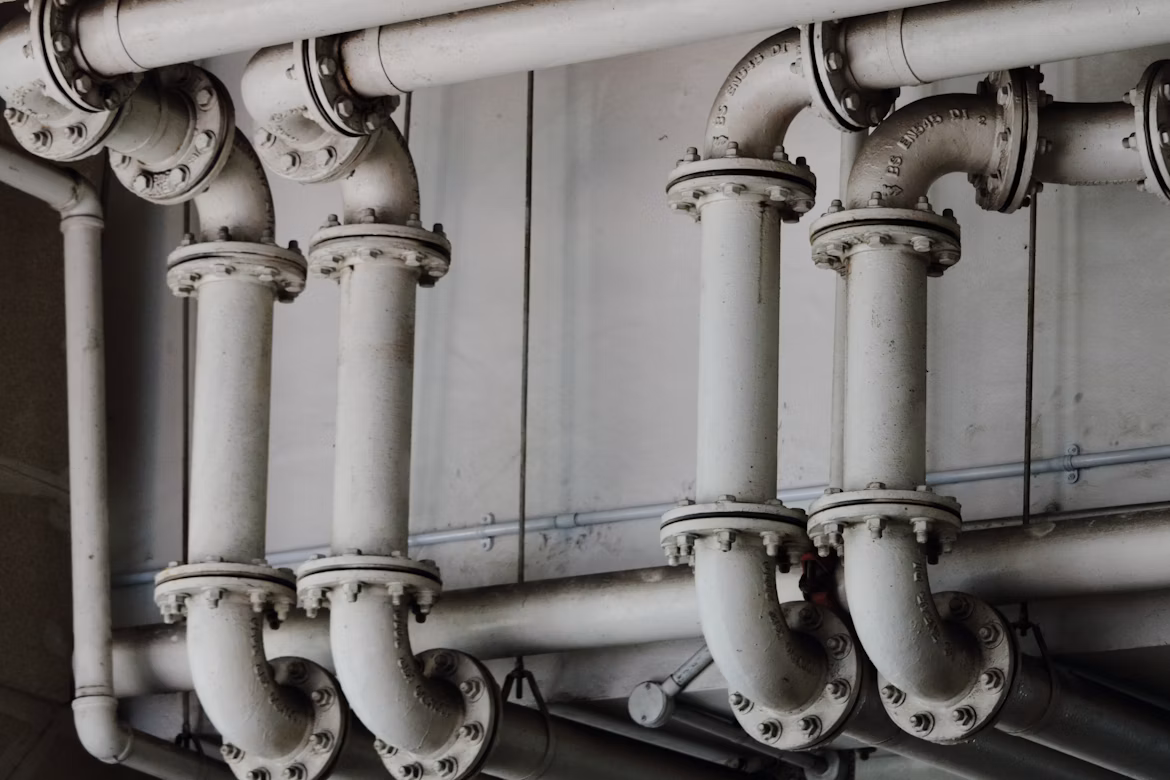 Emergency plumbing service